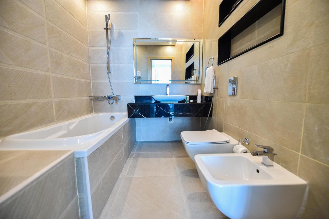 Waterfront Hotel Apartment Lusail المظهر الخارجي الصورة