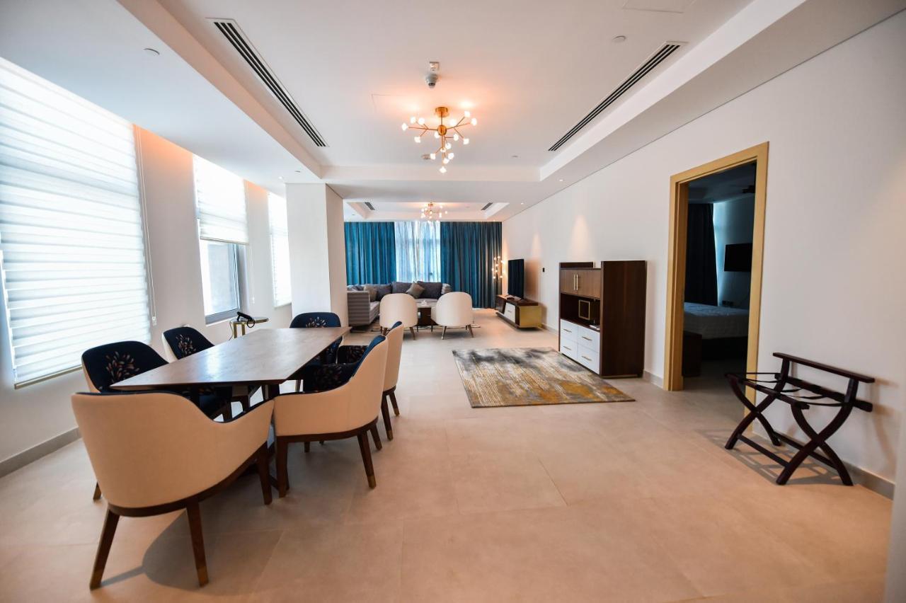 Waterfront Hotel Apartment Lusail المظهر الخارجي الصورة A suite at the hotel